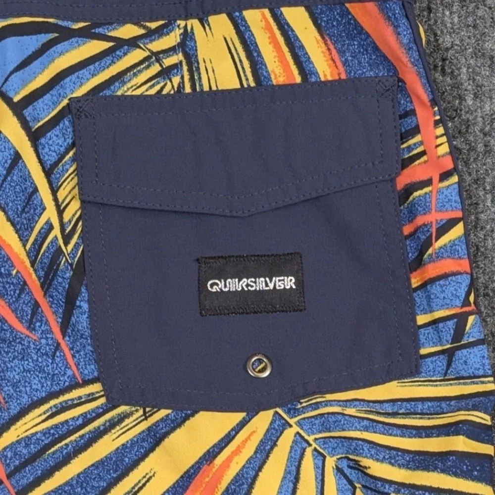 Quiksilver Highline Board Shorts Mens 30 Blue Yellow Tropical Palm EQBBS03503